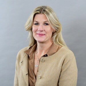 riitta-hirvi-kenttamyynnin-paallikko-independent-horeca-1